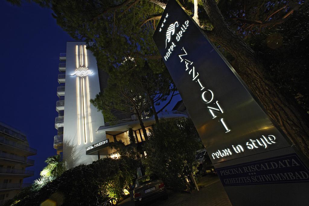 Hotel Delle Nazioni Τζεσόλο Λίντο Εξωτερικό φωτογραφία