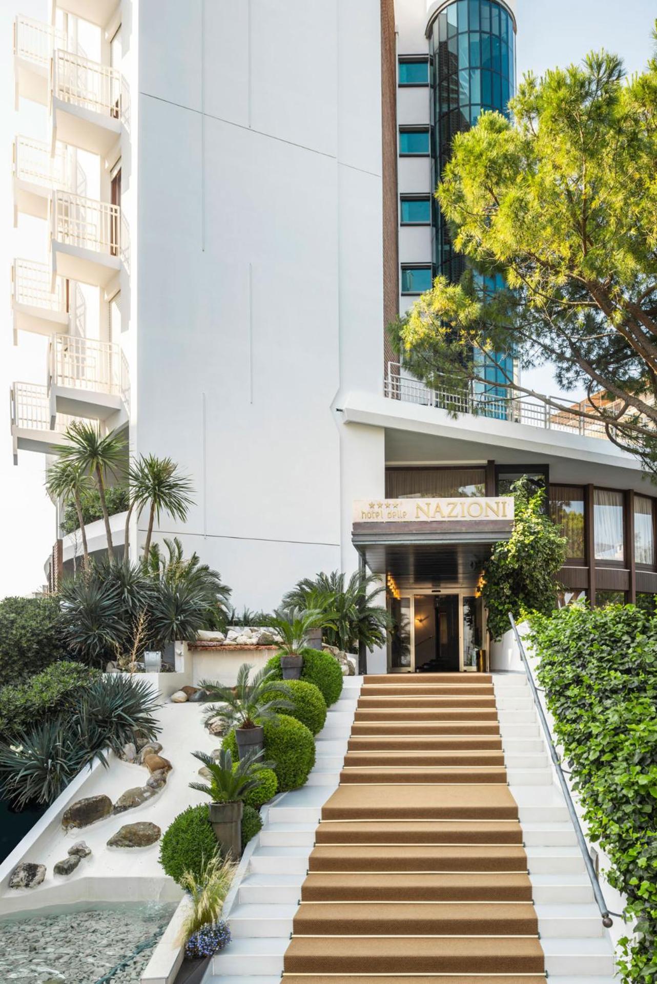 Hotel Delle Nazioni Τζεσόλο Λίντο Εξωτερικό φωτογραφία