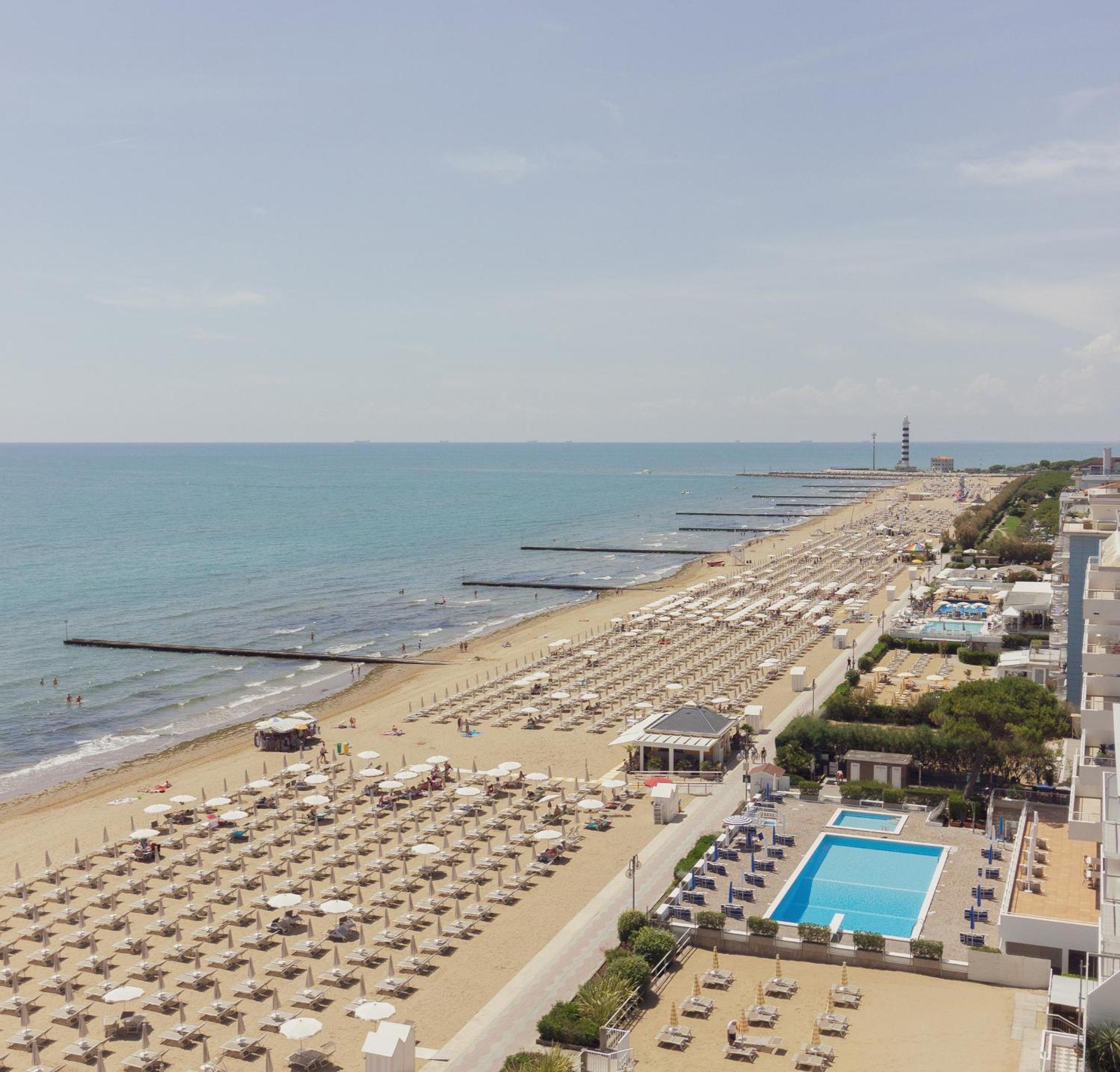 Hotel Delle Nazioni Τζεσόλο Λίντο Εξωτερικό φωτογραφία