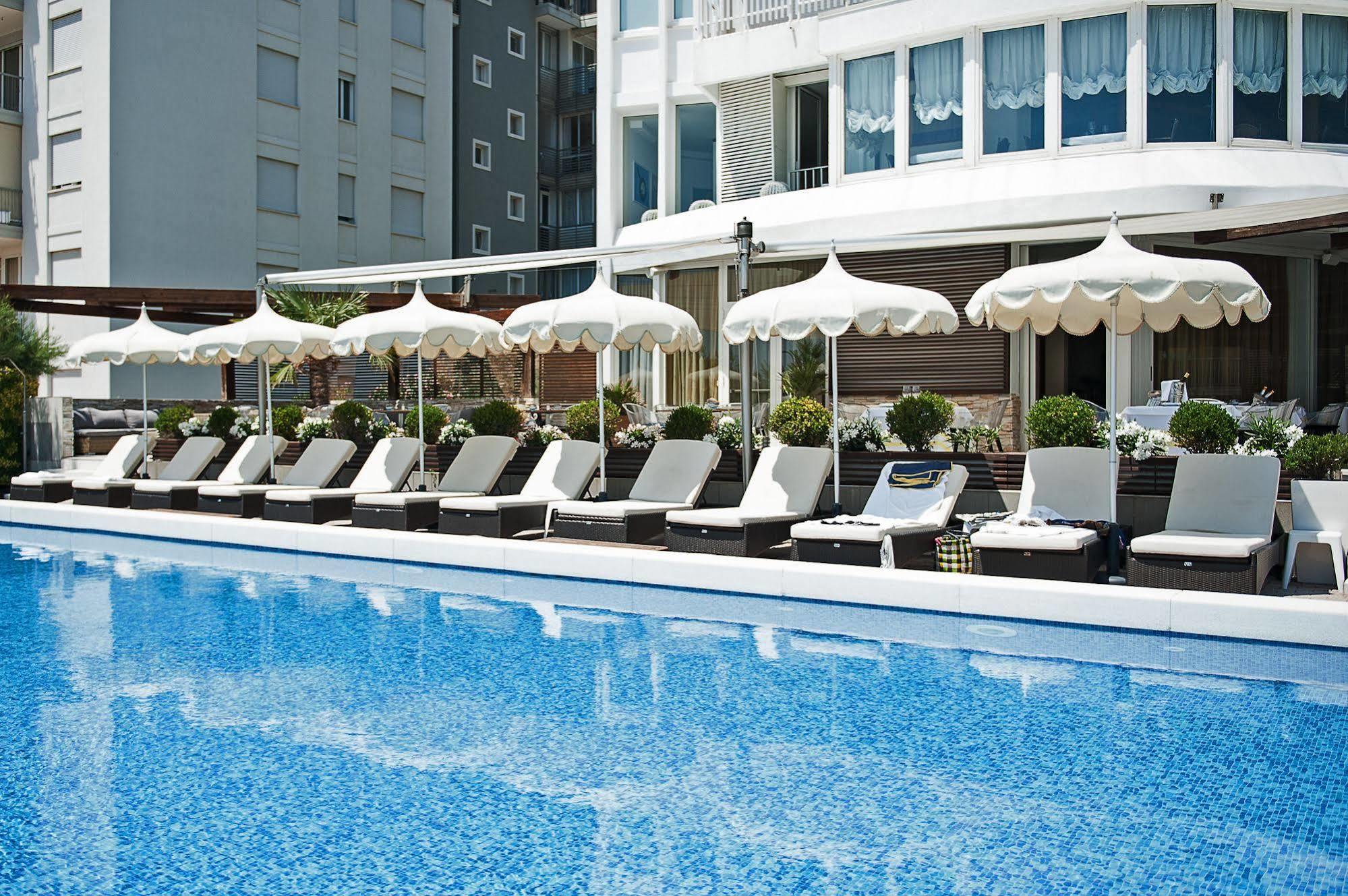 Hotel Delle Nazioni Τζεσόλο Λίντο Εξωτερικό φωτογραφία